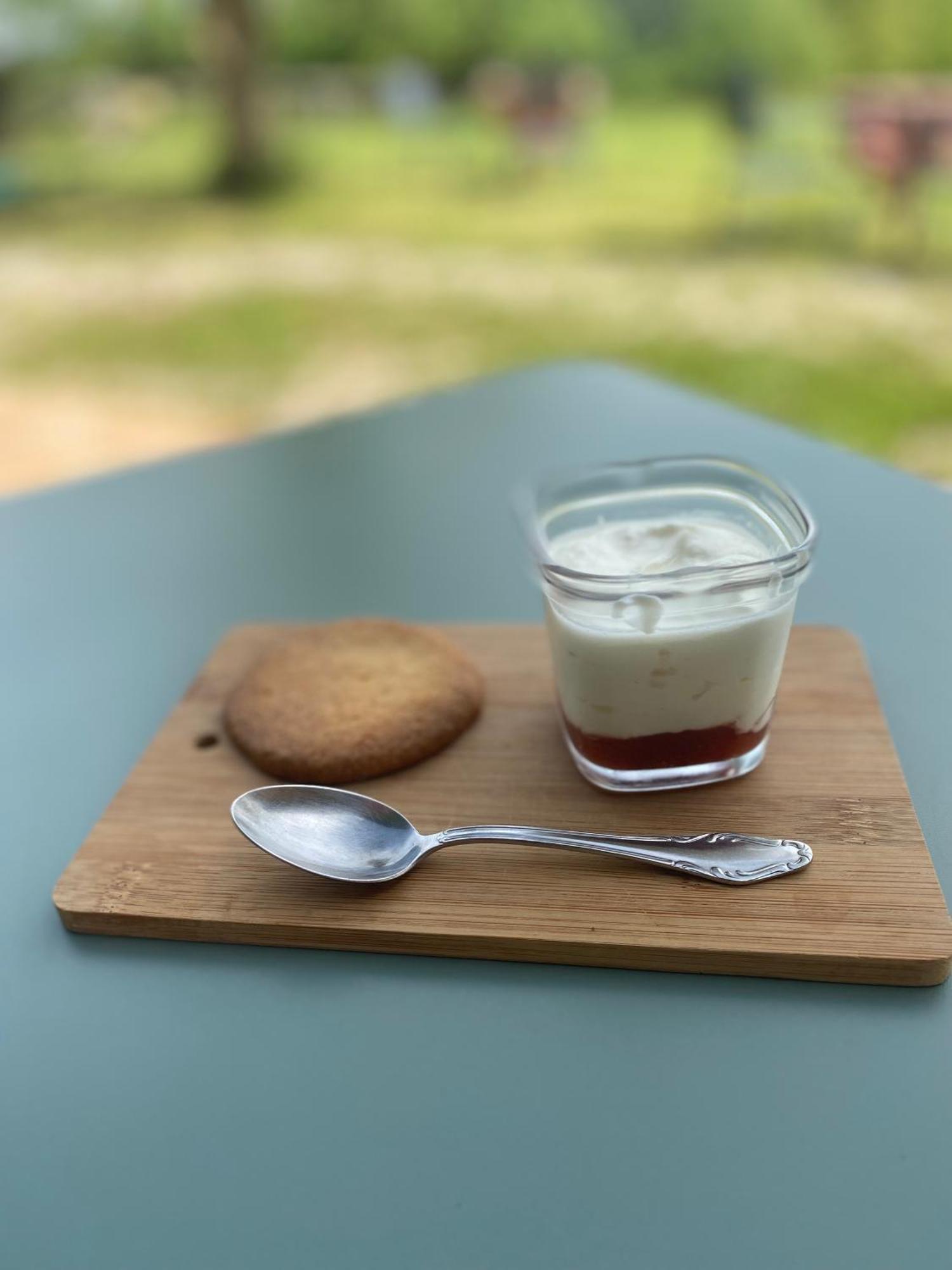 Le Repaire De La Reveuse Bed & Breakfast Saint-Frajou Luaran gambar